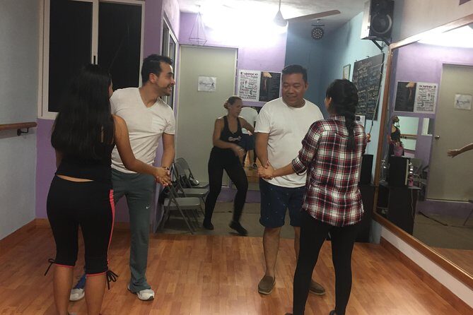 Cancun Salsa or Bachata Dance lesson from Cancun Playa del Carmen Riviera Maya - What to Expect: A Step-by-Step Breakdown