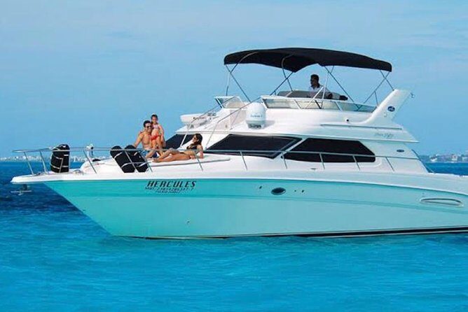 Cancún Yacht Rental SeaRay 46ft 25P13 - FAQ