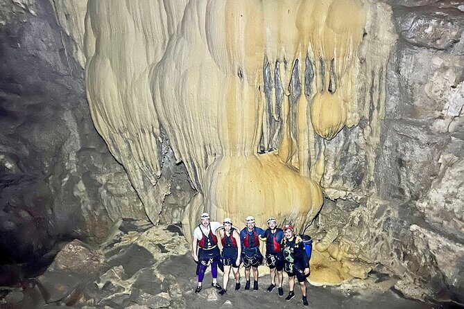 Canyoning El Chorreadero Cave- Adventure Chiapas - A Great Choice for Adventure Seekers in Chiapas