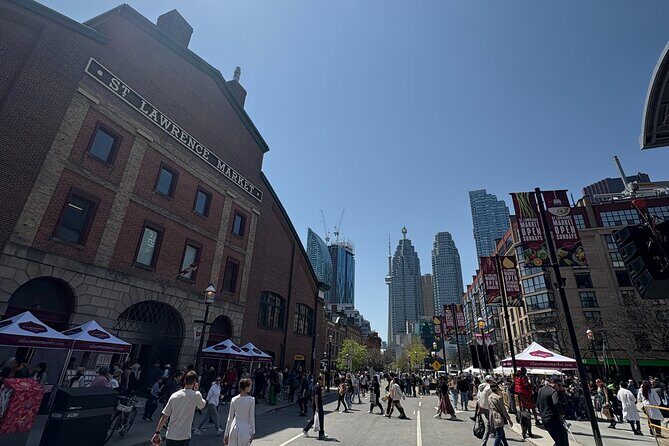 Casual Historic Toronto Walking Tour - Nathan Phillips Square: Toronto’s Iconic Landmark