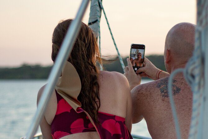 Catamaran Adventure: Sailing and Swimming in the Bacalar Lagoon - What to Expect During the Tour