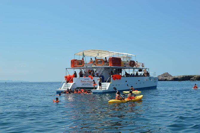 Catamaran Islas Marietas - Snorkel & Open Bar - The Journey & Onboard Comfort
