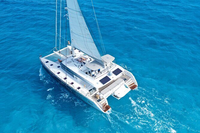 Catamaran & Reef Snorkeling Cancun to Isla Mujeres - Who Should Consider This Tour?