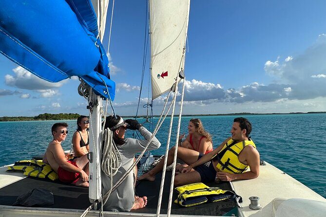 Catamaran Sailboat Bacalar Excursions - An In-Depth Review of the Bacalar Catamaran Tour