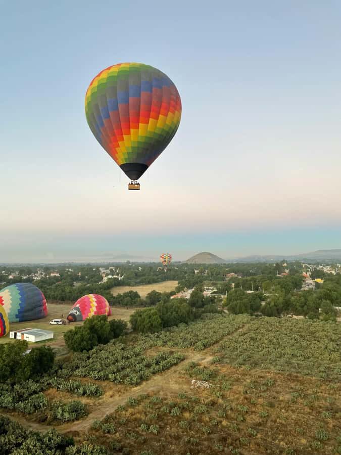 CDMX: Fly over Teotihuacán in a balloon and check out the Basilica of Guadalupe - Detailed Breakdown of Itinerary