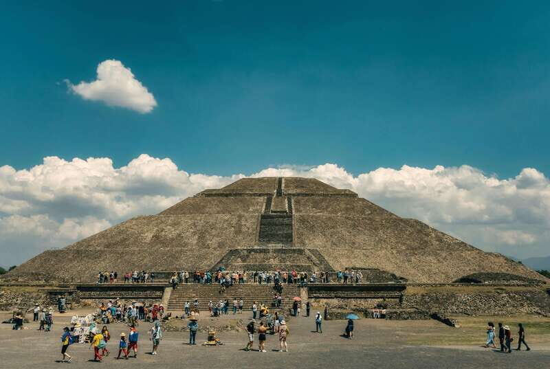 CDMX: Tour of the ruins of Teotihuacan, Tlatelolco, and Guadalupe - Exploring the Highlights of the Tour