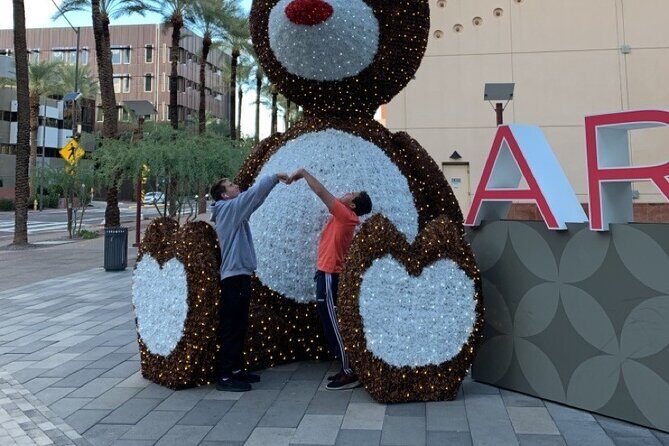 Celebrate the Season with a Holiday Scavenger Hunt in Tucson - Practical Considerations and Tips for Participants