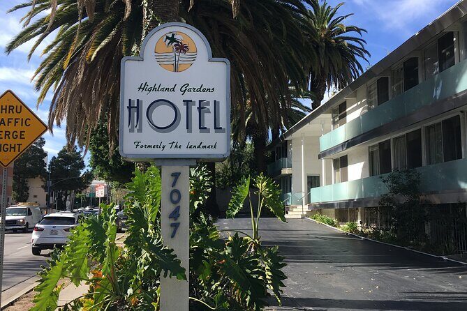 Celebrity Death and Scandal Tour - What Travelers Are Saying (Based on Reviews)