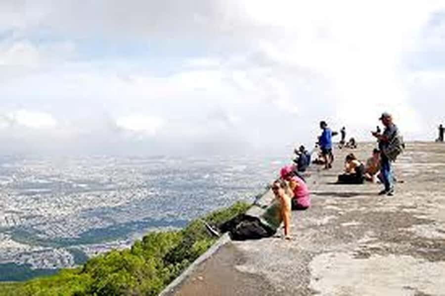 Cerro de la Silla Viewpoint: Hike to the Cable Car - Authentic Touches and Traveler Perspectives