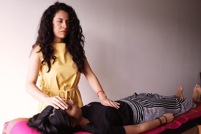 Chakras balancing with Reiki - What Travelers Say and How It Might Fit Your Trip