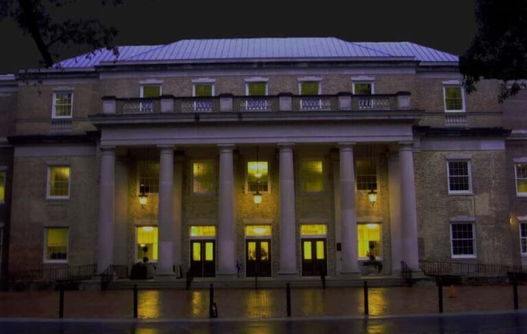 Chapel Hill Ghost Walk - Who Will Love This Tour?