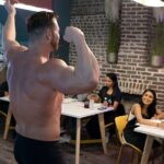 Charleston Champagne Figure Drawing Experience with Male Model - Who Should Consider This Experience?