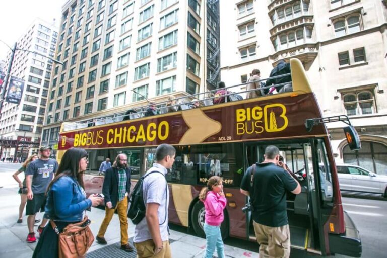 Chicago: Architecture River Tour and Hop-on Hop-off Bus Tour - What Makes This Tour Stand Out