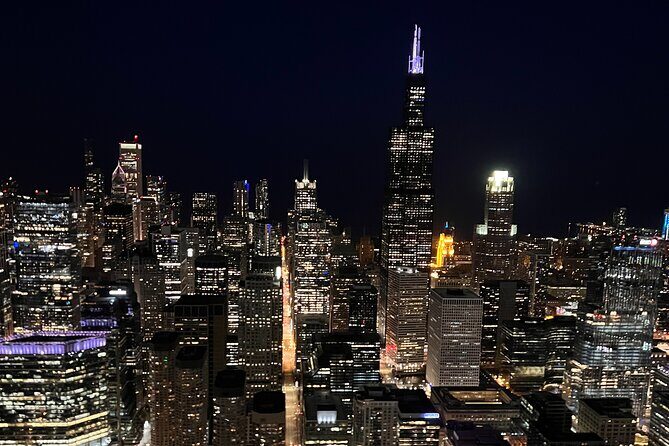 Chicago Helicopter 10-Minute Tour for up to Three Passengers - Frequently Asked Questions