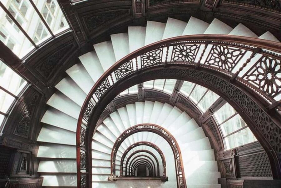 Chicago: Loop Neighborhood Guided Walking Tour - Explore Chicago’s Vibrant Heart