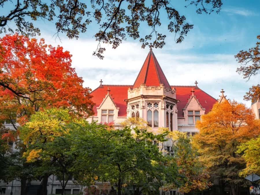 Chicago: University of Chicago Student-Led Campus Tour - Exploring the Campus: What to Expect