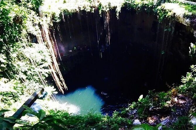 Chichen-Itzá all Inclusive - Discovering the Wonders of Chichen-Itzá and Cenote Ik Kil