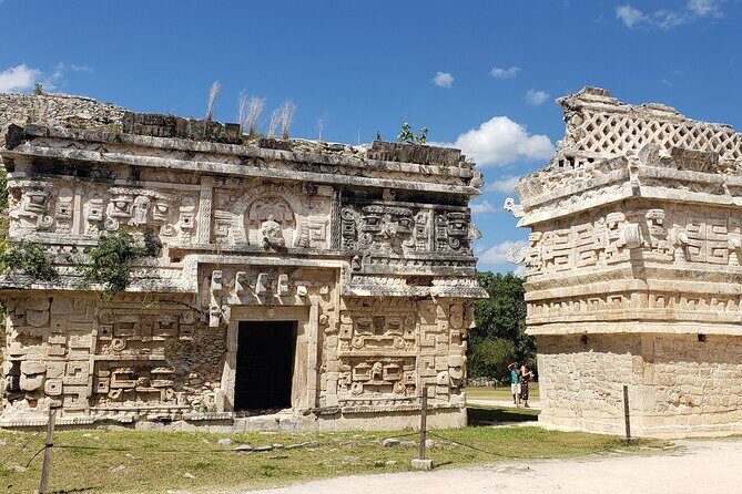 Chichen Itzá and Cenote Small Group from Valladolid - Transport and Group Size