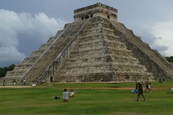 Chichen Itza, Cenote Sagrado and Valladolid from Cancun - Authentic Experiences and Challenges