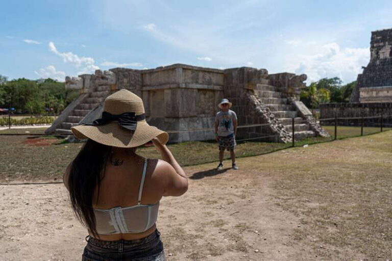 Chichen Itza: First Access Half-Day Guided Tour with Guide - First Access: Beating the Crowds