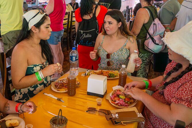 Chichen Itza guided, transport and lunch + cenote and Valladolid. - What’s Included and What’s Not