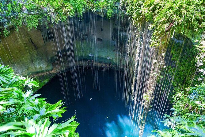 Chichen Itza & Valladolid & 2 Cenotes From Cancun & Riviera Maya - The Ride and the Guides: Making the Day Flow