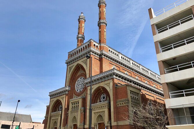 Cincinnati Scavenger Hunt Walking Tour and Game - A Walk Through Cincinnati with a Twist