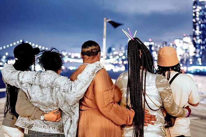 City Lights Cruise Experience the Skyline in Sparkling Lights - Who Should Consider This Cruise?