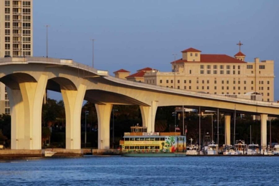 Clearwater Beach: Tropical Cruise & Buffet - FAQ