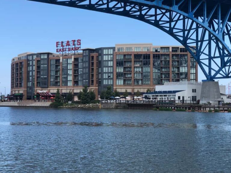 Cleveland: Private City Tour - Understanding the Tour Structure and Experience