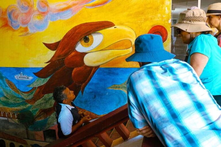 Cocoa-Coffee and Traditions: Huatulco - Making Oaxaca Tostadas and Tasting Local Flavors