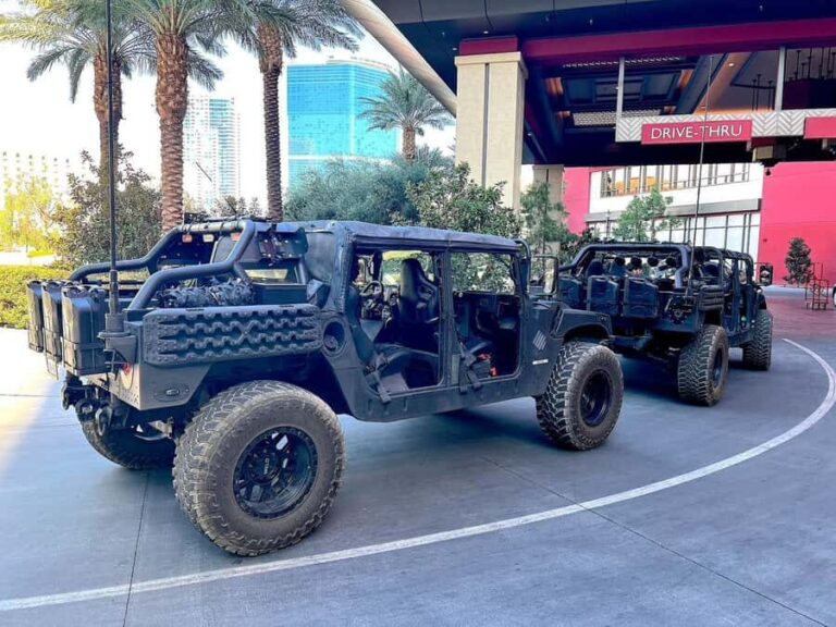 Combo: Las Vegas Strip, Desert & History Tour by Hummer - A Deep Dive into the Experience