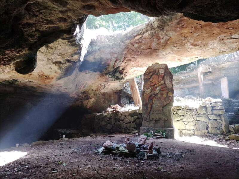 Cozumel: Private Caves and Ruins Tour with Lunch 5 Hours - Visiting Cozumel’s Hidden Treasures