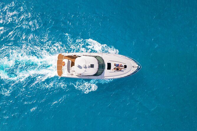 Cozumel Private Yacht and Snorkel with Lunch and Open Bar Onboard - Price and Value