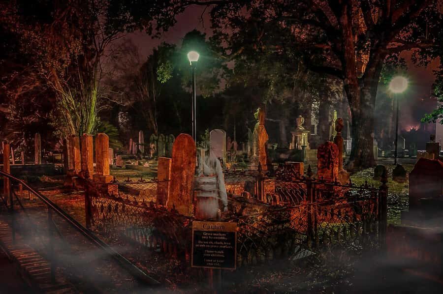 Curses & Candlelight: Terrors of Charleston Ghost Tours - Who Will Benefit Most from This Tour?