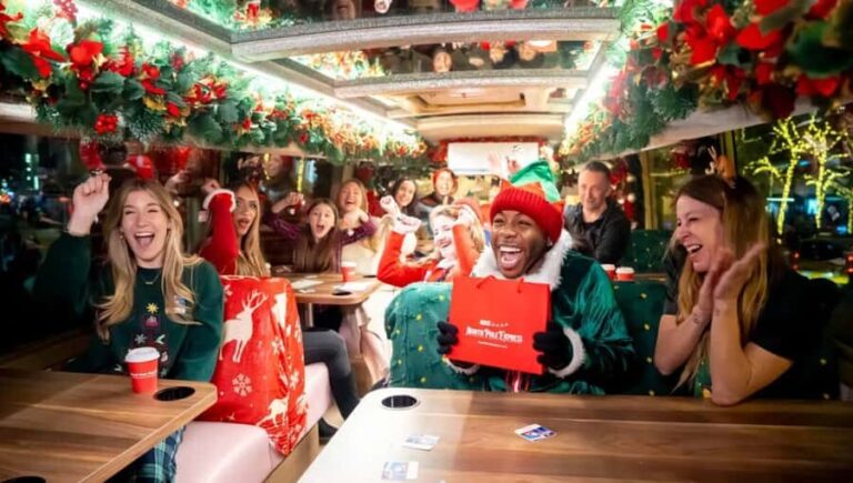 Dallas: North Pole Express Highland Park Bus Tour with Santa - What Is the North Pole Express Highland Park Bus Tour?