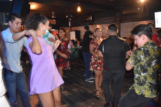 Dance Lessons and Cocktails in a Mexican Cantina - The Value of This Tour
