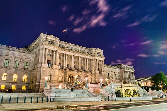 Dark History: Scandals of Capitol Hill Evening Walking Tour - Who Will Love This Tour?