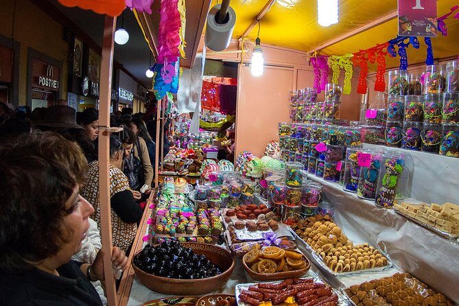 Day of the Dead in Feria del Alfenique Toluca - Who Will Appreciate This Tour?