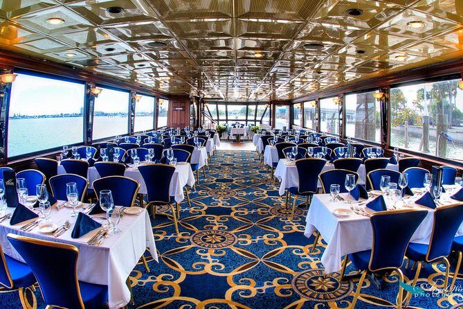 Daytime Yacht Dance Cruise with Optional Dining - What Makes This Cruise Stand Out