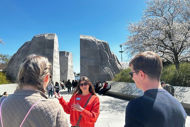 DC in Spring: Cherry Blossom & Tidal Basin Memorials Walking Tour - What Travelers Can Expect and Why It Matters