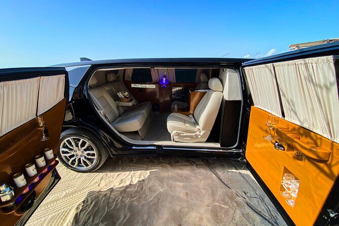 Deluxe GMC Limousine from CUN Airport to Playa Mujeres - FAQ