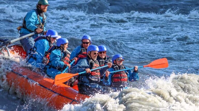 Denali, Alaska: Canyon Wave Raft Class III-IV Paddle/Oar - The Rapids and the Safety