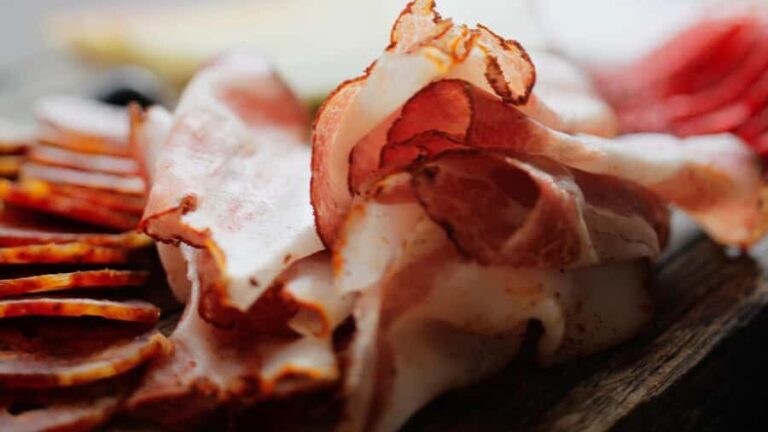 Denver: Downtown Food Tour with 7 Tastings of Local Classics - What Makes This Tour Special?