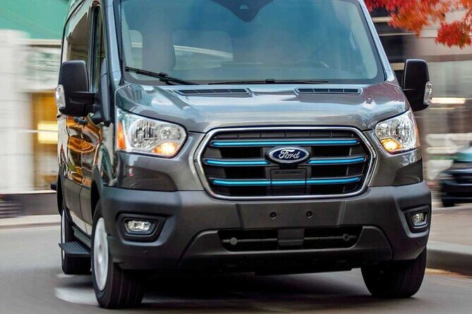 Departure by Van or Bus from Ottawa City to Ottawa Airport YOW - Authentic Insights from Reviews and Experience