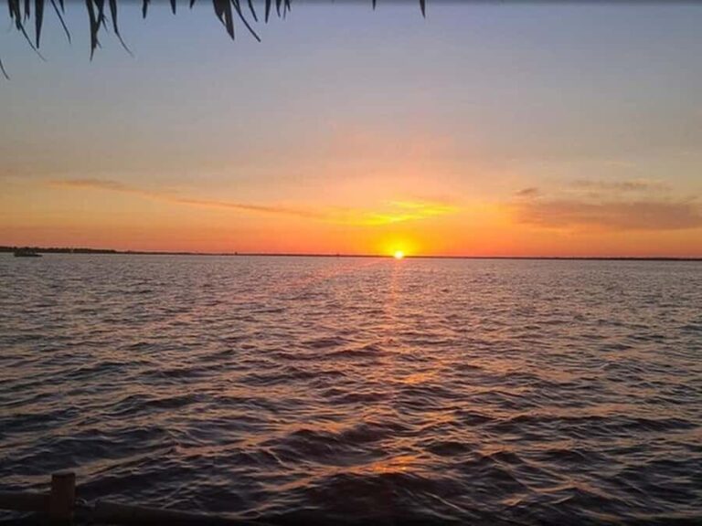 Destin: Crab Island Cruise with Sunset Experience - What Does the Tour Include?