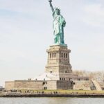 Discover Finance, Memorials, & Liberty Island in One Tour - How the Tour Is Valued