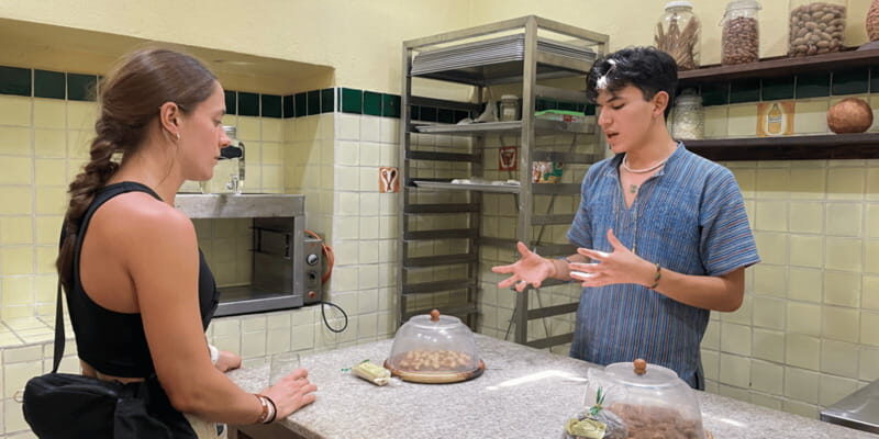 Discover the Magical Town of Tlaquepaque! - A Practical Look at the Tour