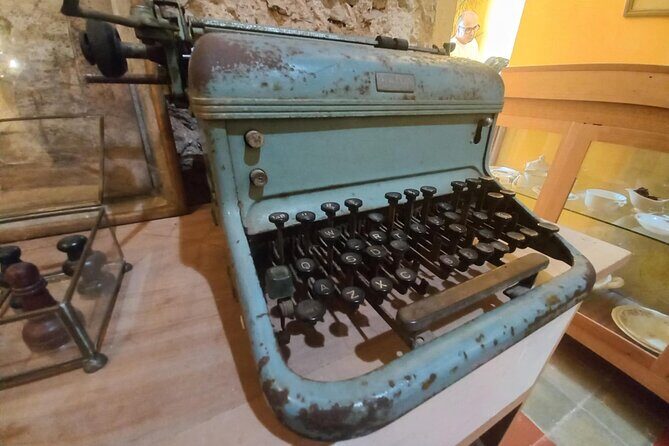 Discover Valladolid City Shops with Expert Guided Tours - What to Expect from the Shopping Experience