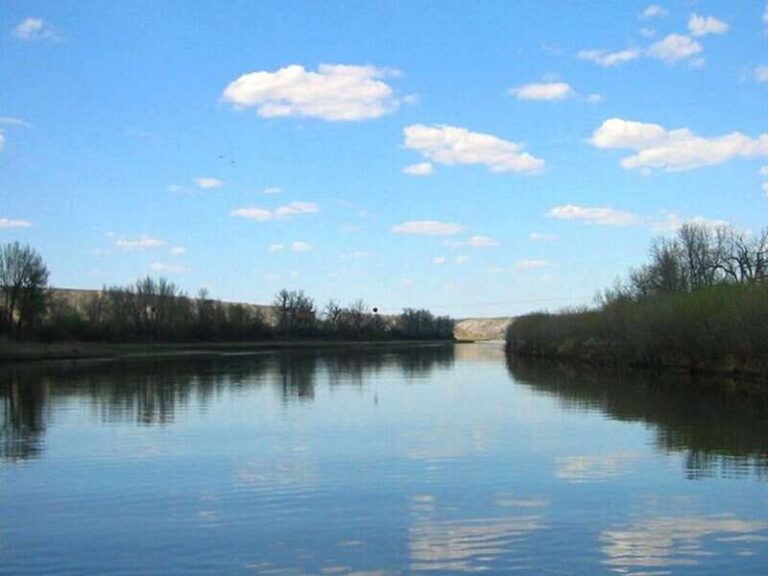 Drumheller: Bad Land & Dinosaur Museum Tour from Calgary - Itinerary Breakdown: What to Expect